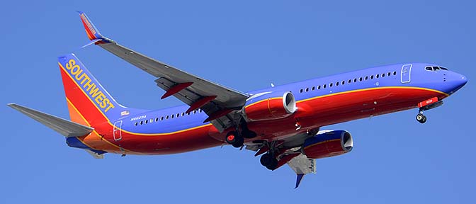 Southwest Boeing 737-8H4 N8629A, Phoenix Sky Harbor, February 8, 2015